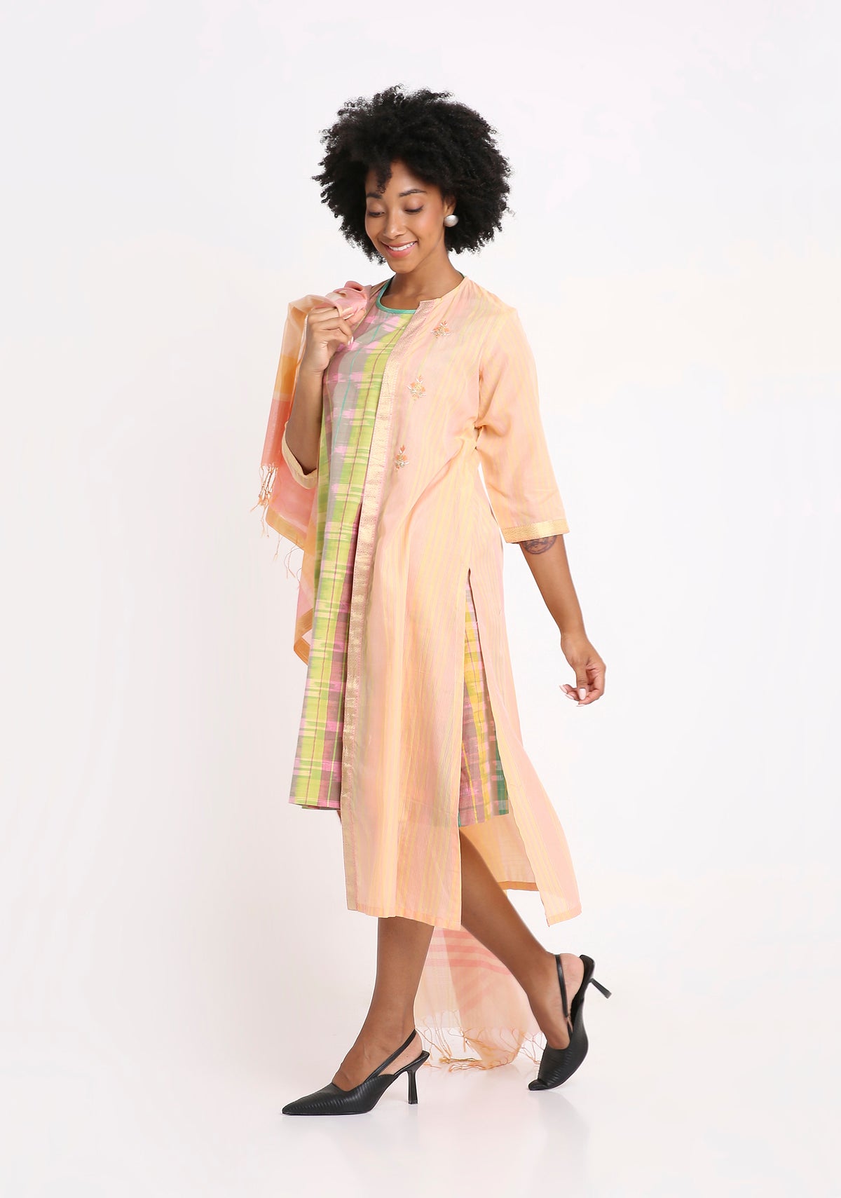Handwoven Maheshwari Cotton Cape